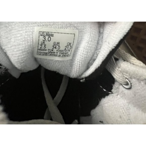 Vans Off the Wall High Top Girls Skate Shoes Size 3Y Butterfly Pattern‎ Black - Picture 8 of 8